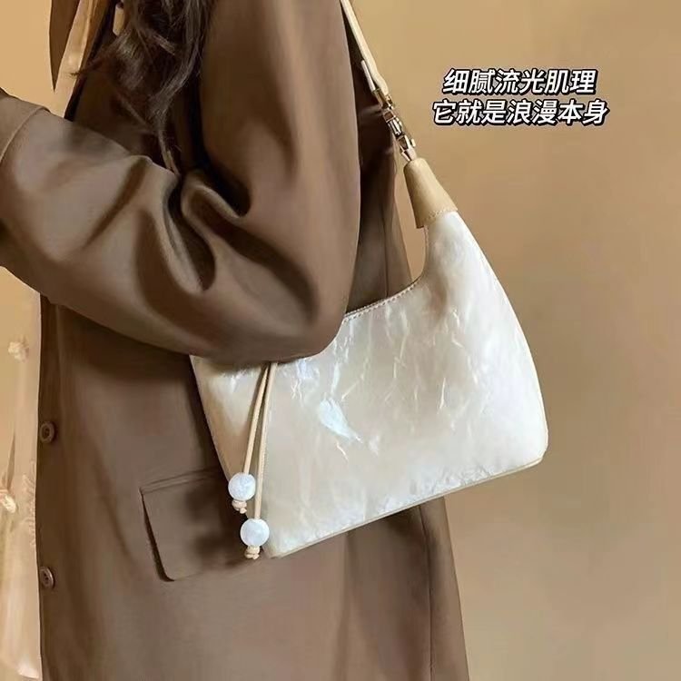 Eco-Chic Waterproof Shoulder Bag - Image 4