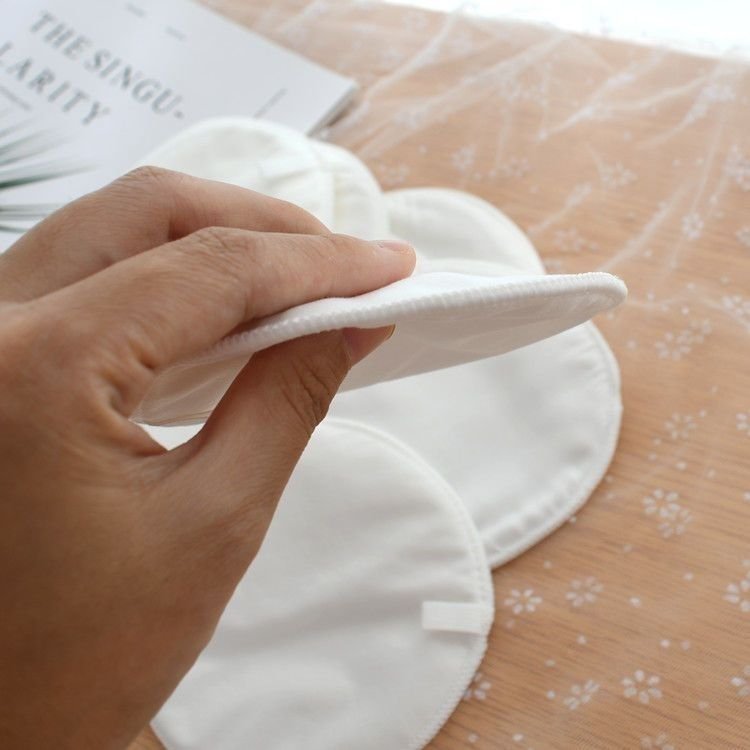 Reusable Make Up Remover Pads 4pcs - Image 3