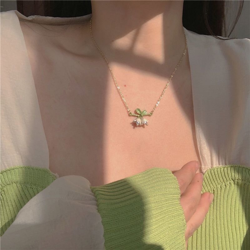 Elegant Gold-Tone Floral Pearl Jewelry Set – 3 Pcs - Image 5